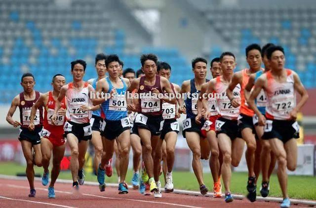 广州恒大实力锐不可挡，过硬的阵容斩获胜利，士气高昂备战